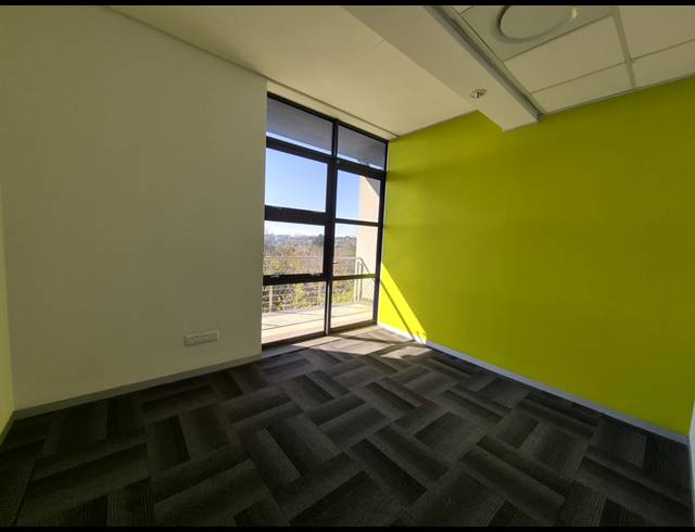 221M² OFFICE TO LET IN SANDTON CENTRAL